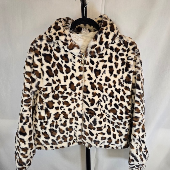 Furry Leopard Hoodie Jacket - Picture 1 of 3